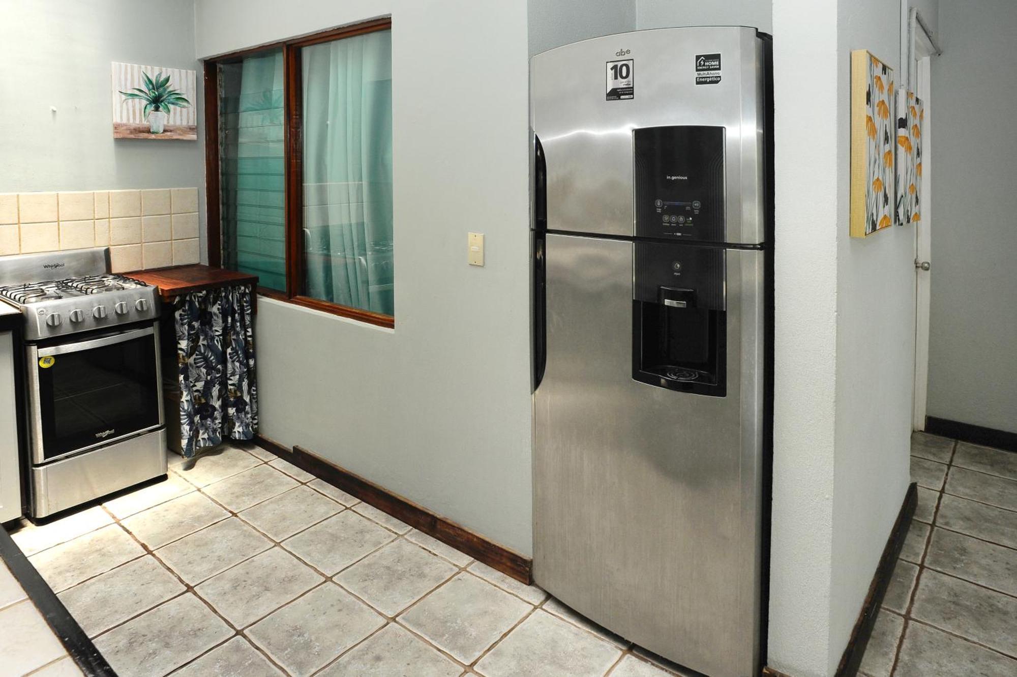 Private Fully Furnished Home At Wide Mouth Frog Hostel 奎波斯城 外观 照片